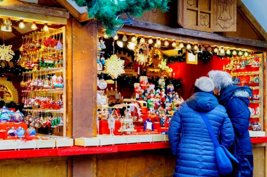 corvin-sétány-karácsonyi-vásár-2025-corvin-hütte