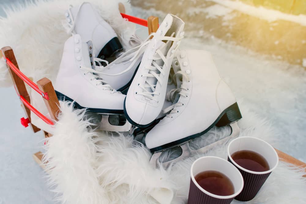 korcsolyapálya-budapest-téli-varázslat-és-felejthetetlen-élmények-a-főváros-jégpályáin-4-2 korcsolyapálya-budapest-téli-varázslat-és-felejthetetlen-élmények-a-főváros-jégpályáin-4-2